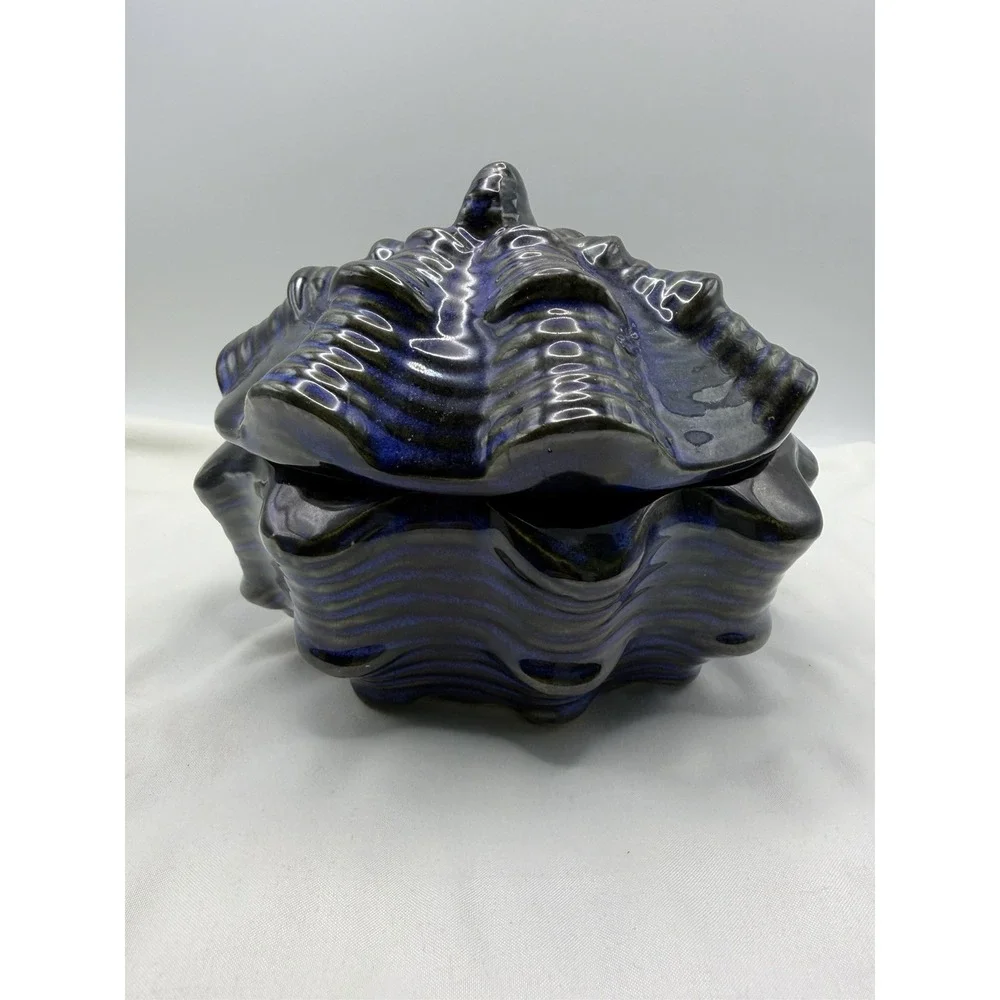 Vintage Pottery Lidded Shell Shaped Candy Bowl Trinket